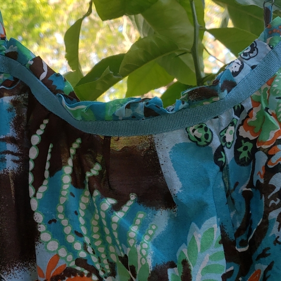 Da-Nang M Blue Floral Tank - Picture 4 of 8